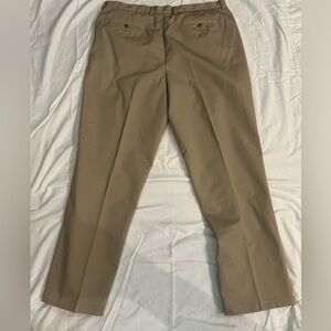 NWOT Men’s Parker Khakis- Size 38”x32”